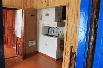 Фото номера Дом с 3 спальнями Дома для отпуска Агроусадьба Малиновка г. Zaprosʼye 83